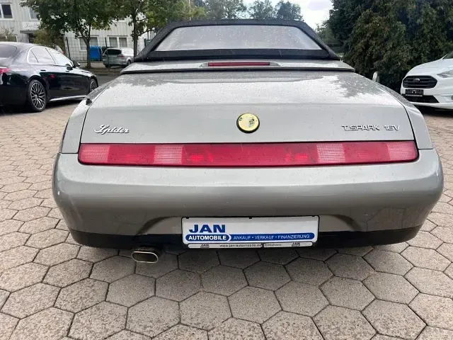 Gebraucht Alfa Romeo Spider 150 PS (110 kW) 1997 Grau Cabrio