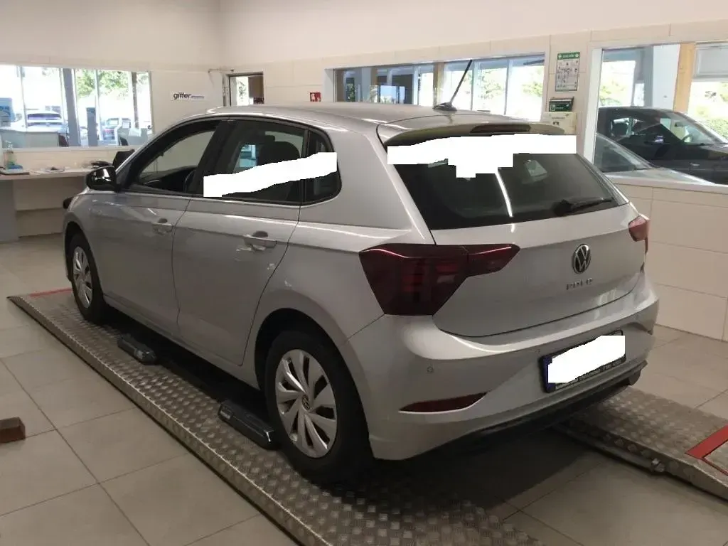Gebraucht VW Polo Life 80 PS (58 kW) 2022 Silber Kleinwagen