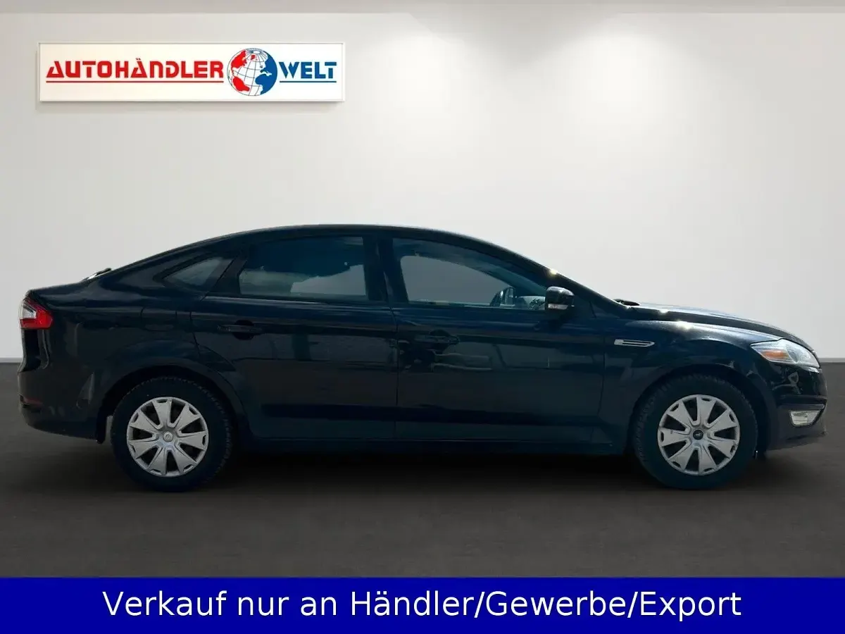 Używany Ford Mondeo 145 KM (106 kW) 2011 Czarny Sedan/Limuzyna