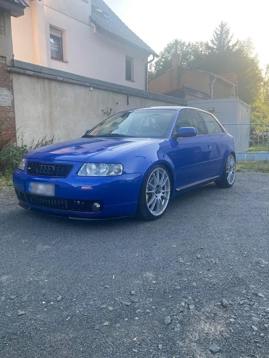 Gebraucht Audi S3 Sport 209 PS (153 kW) 2001 Blau Kleinwagen