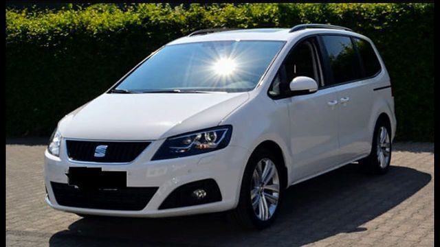 Weiß Gebraucht 2012 Seat Alhambra Ecomotive Van / Kleinbus | 25.000 € - Bild 1/4