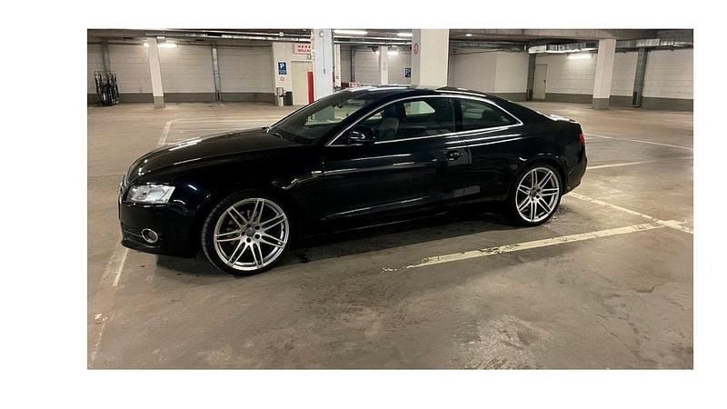 Gebraucht Audi A5 Sport 179 PS (131 kW) 2009 Schwarz Coupé