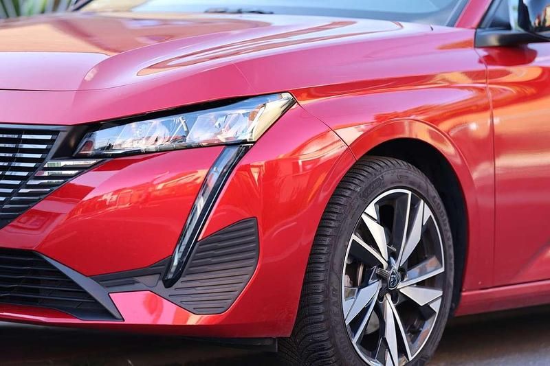 Gebraucht Peugeot 308 SW Allure 131 PS (96 kW) 2023 Kombi