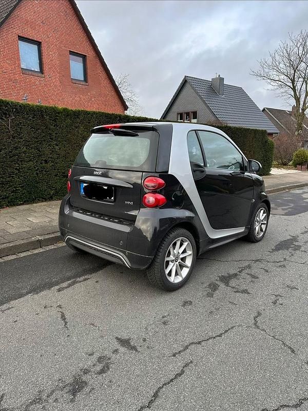 Gebraucht Smart ForTwo Coupé 71 PS (52 kW) 2013 Schwarz Coupé