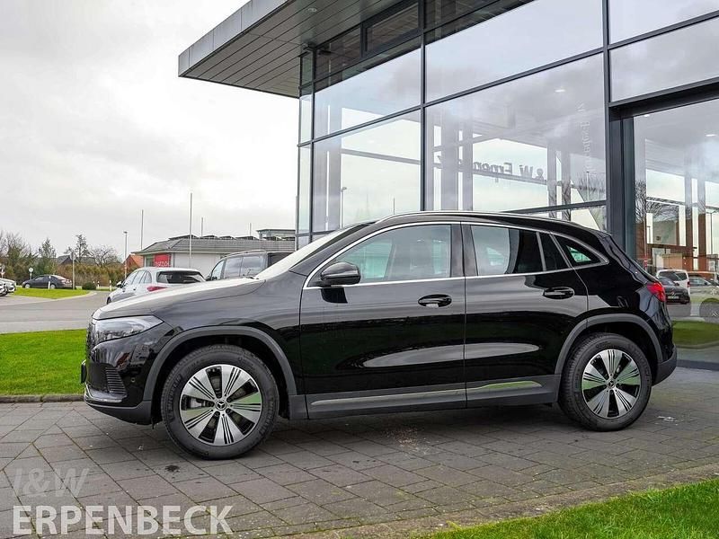Gebraucht Mercedes EQA250 Progressive 139 kW (190 PS) 2024 Schwarz SUV