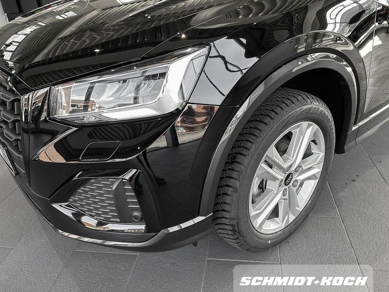 Neu Audi Q2 Advanced Plus 150 PS (110 kW) 2026 Brillantschwarz (schwarz) SUV