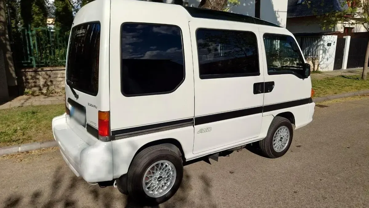 Gebraucht Subaru Libero 54 PS (39 kW) 1995 Weiß Van / Kleinbus