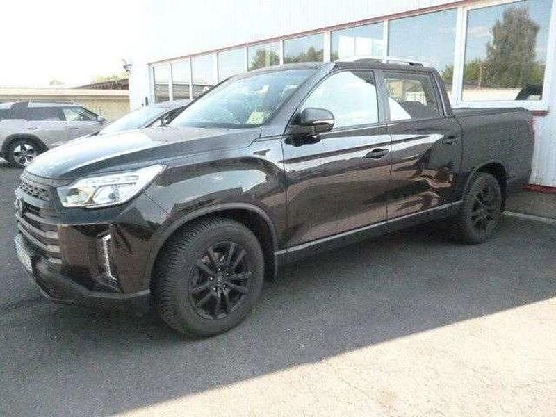 Grau Gebraucht 2023 Ssangyong Musso Van | 45.278 € - Bild 1/3
