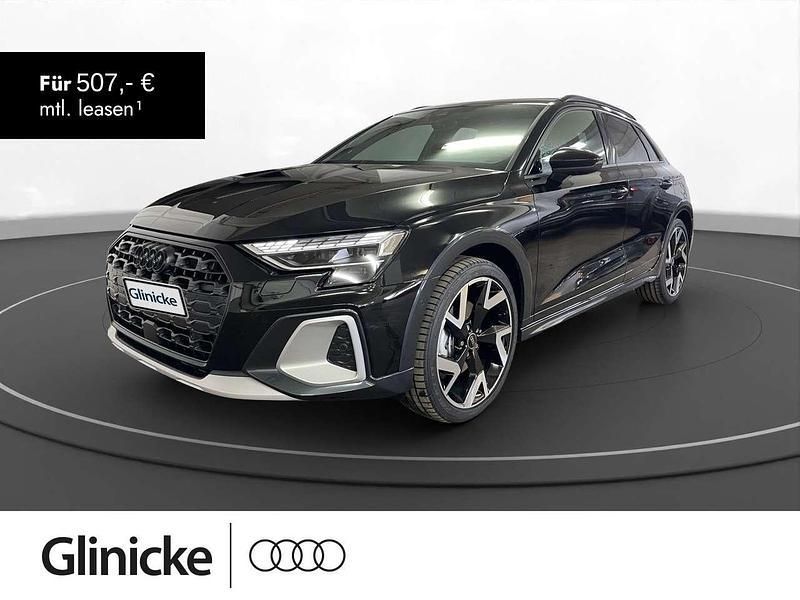 Mythosschwarz metallic Gebraucht 2025 Audi A3 Sport Limousine | 41.880 € - Bild 1/3