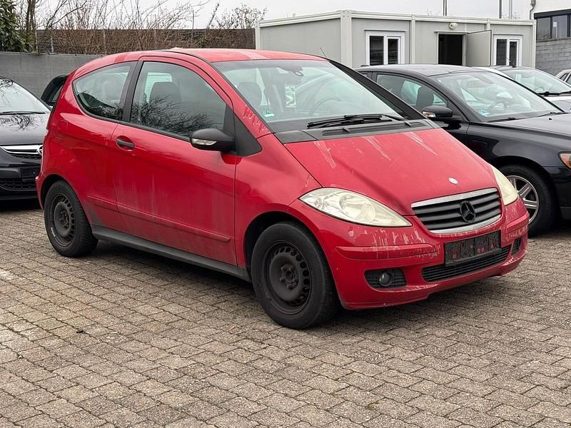 Gebraucht Mercedes A150 95 PS (69 kW) 2008 Rot Kleinwagen
