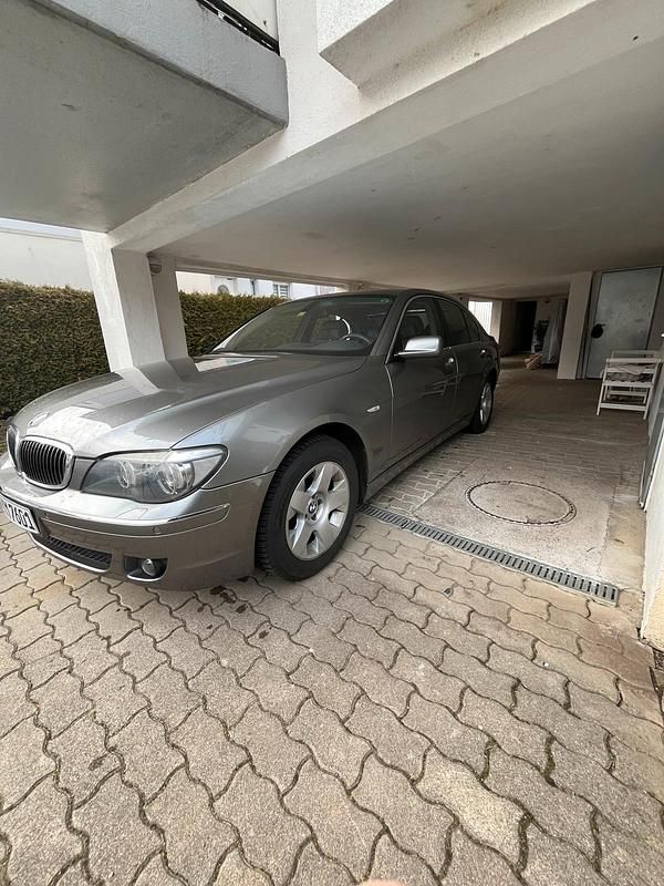 Gebraucht 2006 BMW 740 Limousine | 4.400 € (Fairer Preis) - Bild 1/4