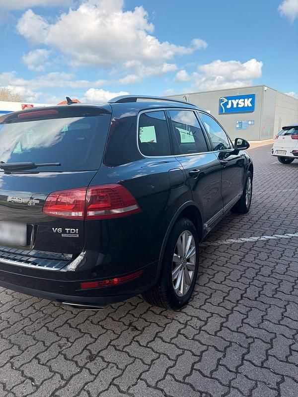 Gebraucht VW Touareg 245 PS (180 kW) 2012 Schwarz SUV