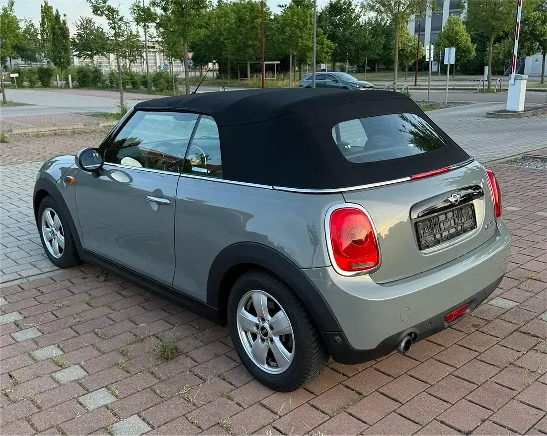 Gebraucht Mini Cooper Cabriolet 136 PS (100 kW) 2017 Grau Cabrio