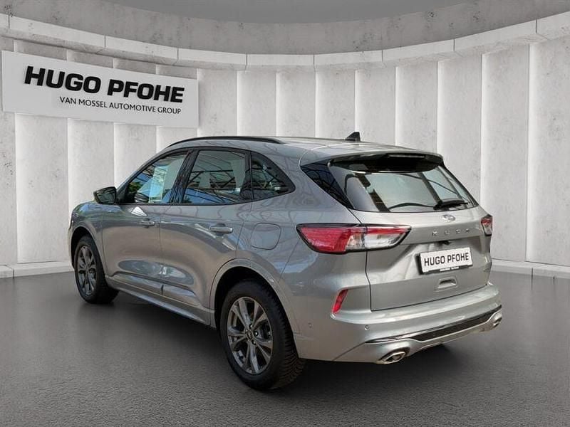 Gebraucht Ford Kuga ST-Line 224 PS (164 kW) 2024 Silber SUV