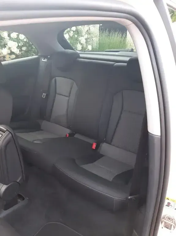 Gebraucht Audi A1 Attraction 86 PS (63 kW) 2014 Weiß Kleinwagen