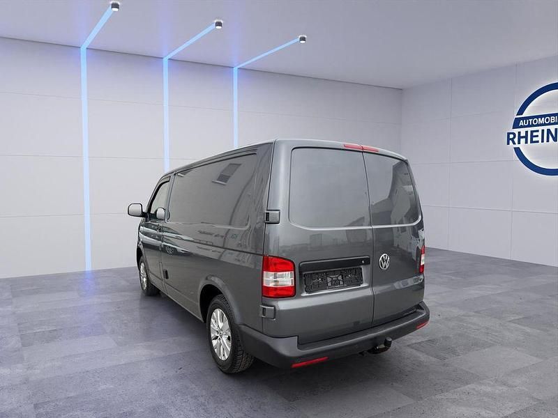 Gebraucht VW Transporter 140 PS (102 kW) 2014 Grau Van