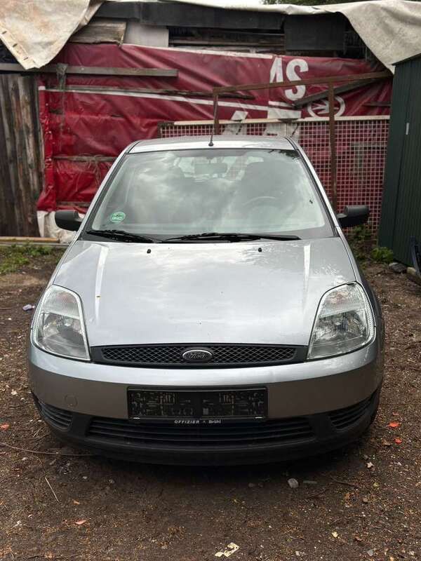 Silber Gebraucht 2005 Ford Fiesta Kleinwagen | 1.400 € (Guter Preis) - Bild 1/4