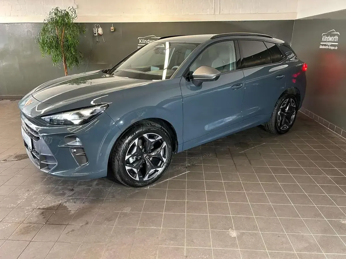 Gebraucht Cupra Terramar 150 PS (110 kW) 2025 Blau SUV