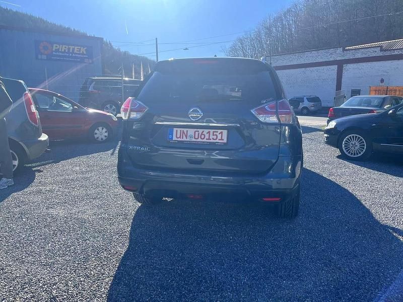 Gebraucht Nissan X-Trail Tekna 177 PS (130 kW) 2017 Haptic blue (m) SUV