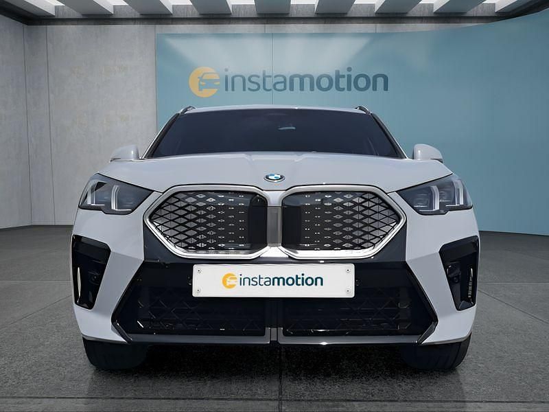 Gebraucht BMW iX2 M Sport 230 kW (313 PS) 2024 Grau SUV