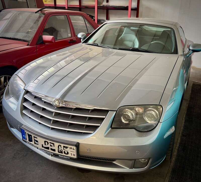 Grau Gebraucht 2003 Chrysler Crossfire Coupé | 8.500 € (Fairer Preis) - Bild 1/4