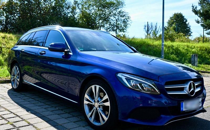 Blau Gebraucht 2015 Mercedes C200 Avantgarde Kombi | 18.500 € (Fairer Preis) - Bild 1/4