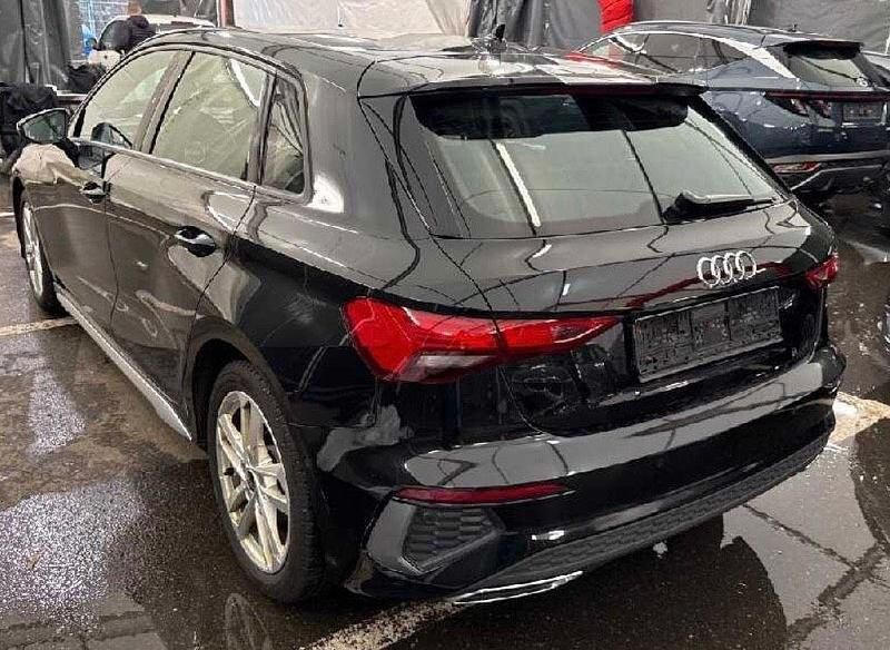 Gebraucht Audi A3 S-Line 116 PS (85 kW) 2022 Schwarz Limousine
