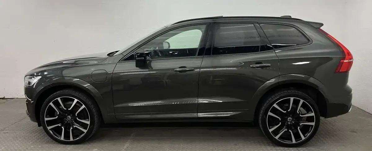 Gebraucht Volvo XC60 R-Design 392 PS (288 kW) 2020 Grau SUV
