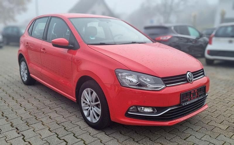Rot Gebraucht 2017 VW Polo Comfortline Limousine | 8.300 € (Guter Preis) - Bild 1/4