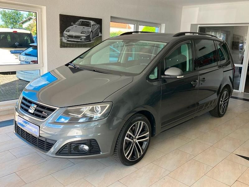 Indiumgrau Gebraucht 2016 Seat Alhambra FR-Line Van / Kleinbus | 25.490 € (Superpreis) - Bild 1/4