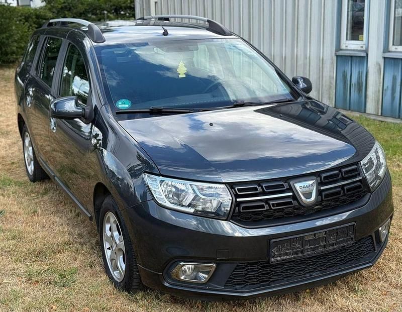 Grau Gebraucht 2017 Dacia Logan MCV Lauréate Kombi | 7.000 € (Fairer Preis) - Bild 1/4