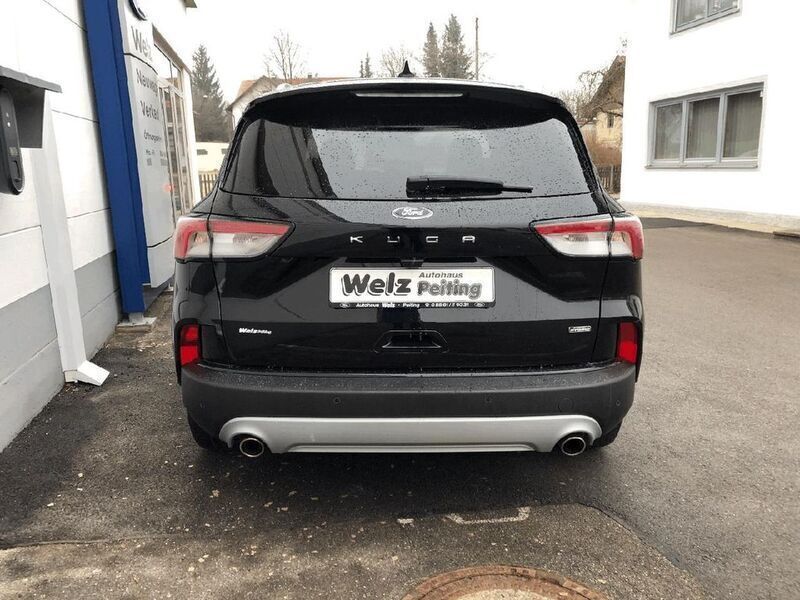 Gebraucht Ford Kuga Titanium 152 PS (111 kW) 2021 Other SUV