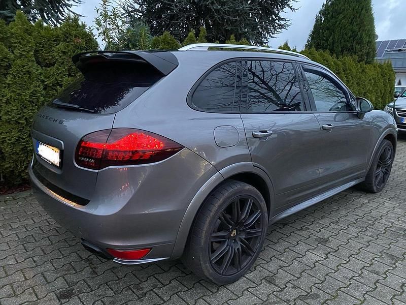Gebraucht Porsche Cayenne 382 PS (280 kW) 2013 Grau SUV