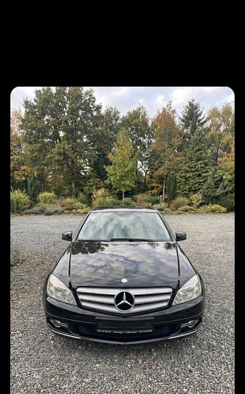 Gebraucht Mercedes C200 184 PS (135 kW) 2008 Schwarz Limousine