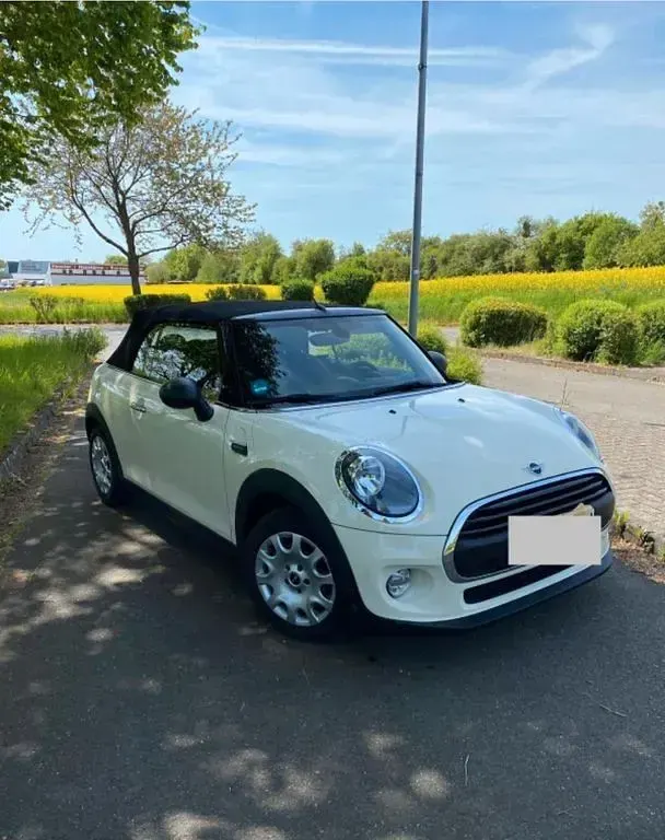 Gebraucht Mini One Cabriolet 102 PS (75 kW) 2019 Weiß Cabrio