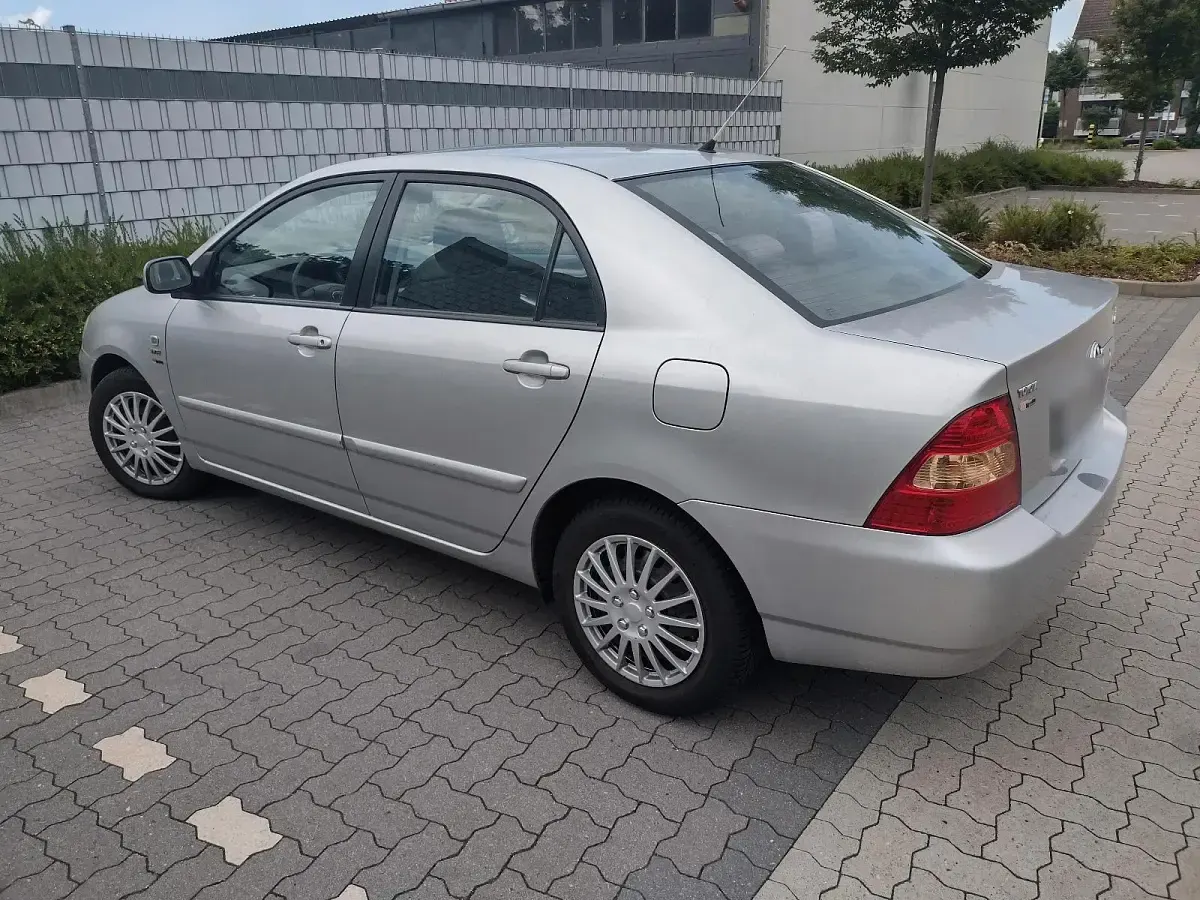 Gebraucht Toyota Corolla 110 PS (80 kW) 2002 Limousine