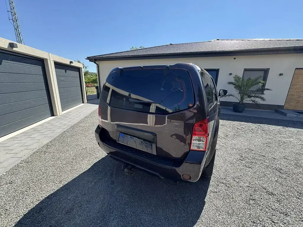 Gebraucht Nissan Pathfinder SE 190 PS (139 kW) 2013 Rot SUV