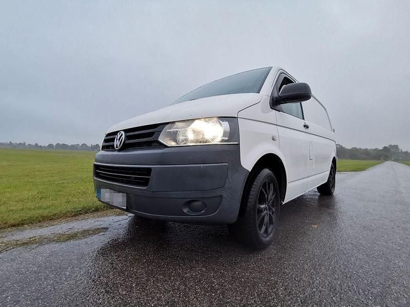 Weiß Gebraucht 2012 VW T5 Van | 5.600 € (Superpreis) - Bild 1/4