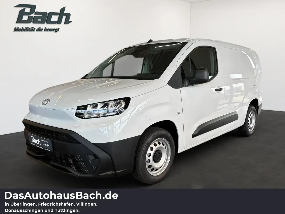 Gebraucht Toyota Proace City City 102 PS (75 kW) 2026 Van / Kleinbus