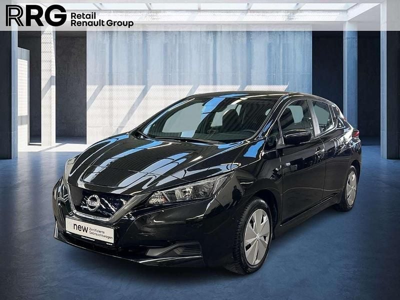 Second-hand Nissan Leaf Visia 110 kW (150 CP) 2021 Negru Hatchback