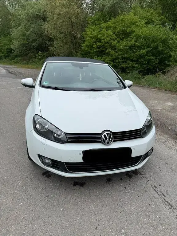 Gebraucht VW Golf Cabriolet 105 PS (77 kW) 2016 Weiß Cabrio
