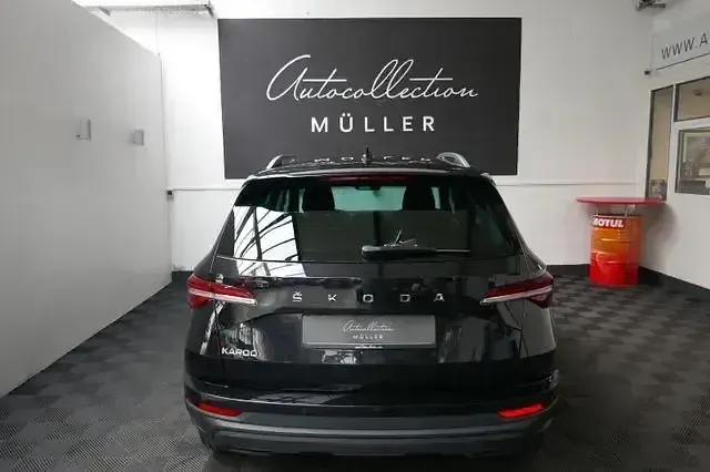 Gebraucht Skoda Karoq Style 150 PS (110 kW) 2023 Schwarz SUV