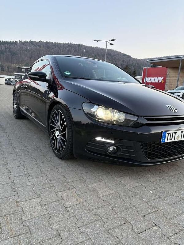 Gebraucht VW Scirocco Life 140 PS (102 kW) 2014 Coupé