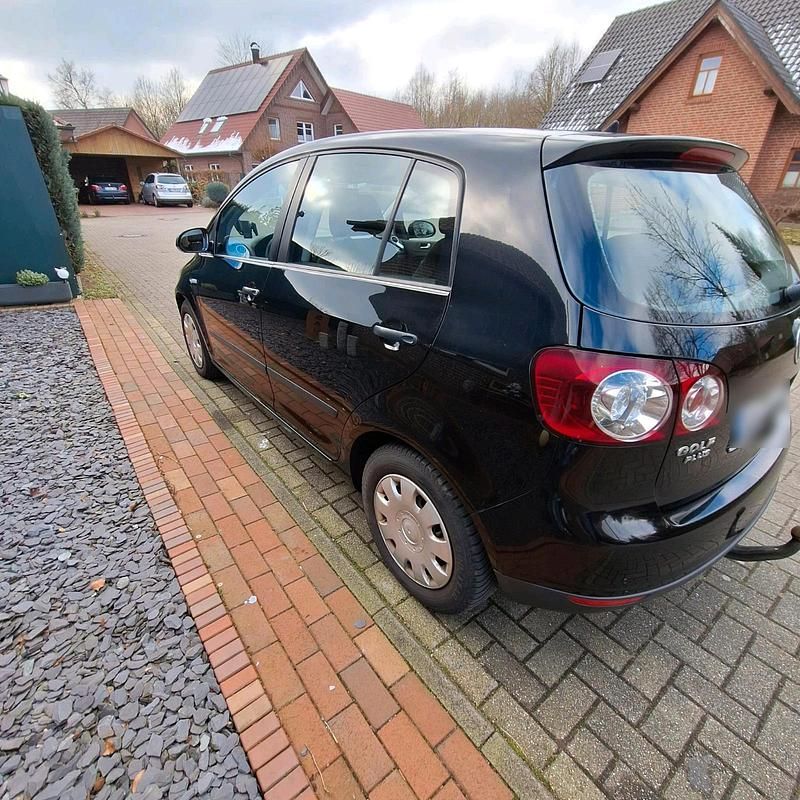 Gebraucht VW Golf V 105 PS (77 kW) 2005 Schwarz Kleinwagen