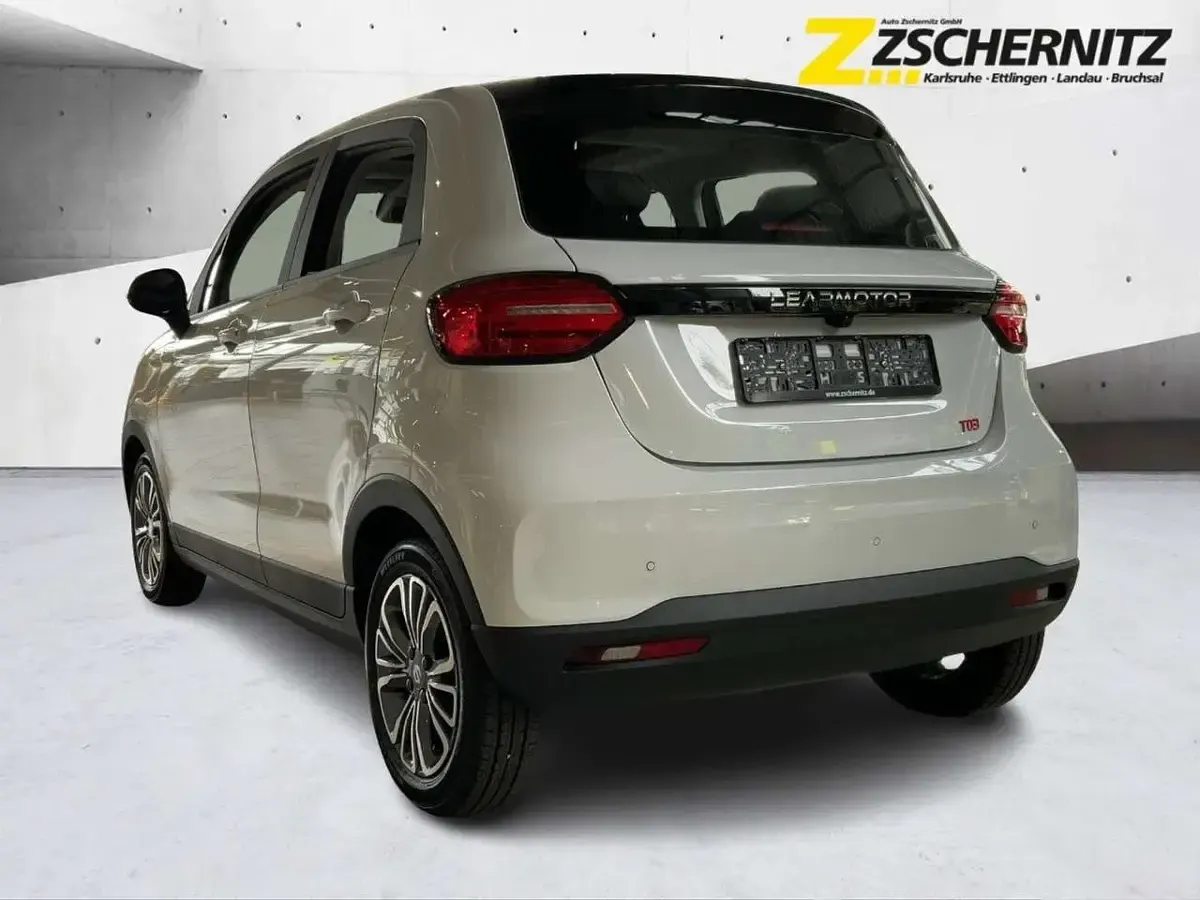 Neu Leapmotor T03 69 kW (95 PS) 2026 Light white Kleinwagen
