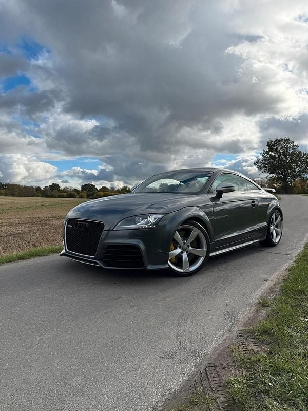 Grau Gebraucht 2012 Audi TT RS Competition Coupé | 21.500 € (Fairer Preis) - Bild 1/4