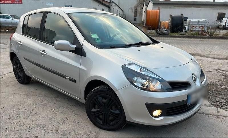 Silber Gebraucht 2007 Renault Clio II Kleinwagen | 1.399 € - Bild 1/4