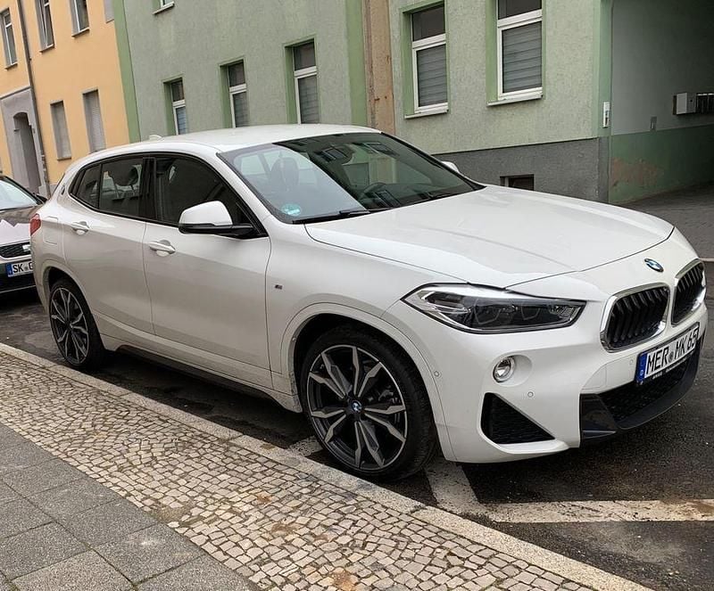 Weiß Gebraucht 2017 BMW X2 M Sport SUV | 21.700 € (Superpreis) - Bild 1/4