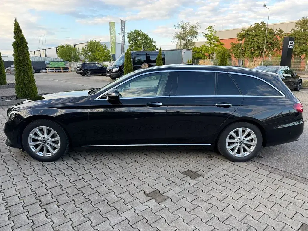 Brugt Mercedes E220 194 HK (142 kW) 2017 Sort Stationcar