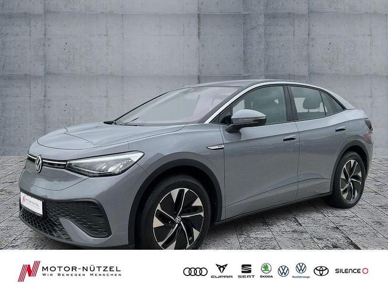 Mondsteingrau Gebraucht 2022 VW ID.5 Pro Performance SUV | 29.930 € (Fairer Preis) - Bild 1/4